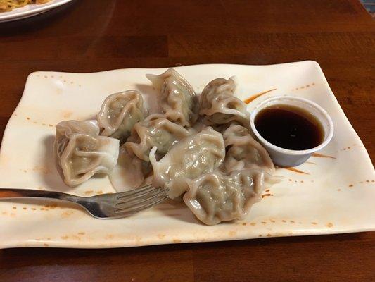 Steamed dumplings