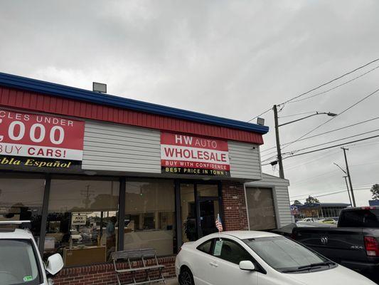 HW Auto Wholesale
