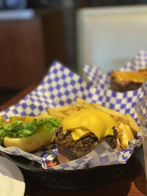 Gilbert's 17th Street Grill