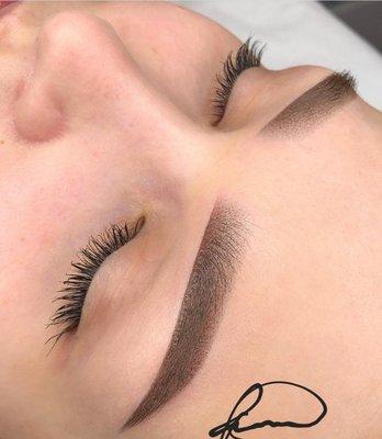 Issa La Diva Glams Beuty Center