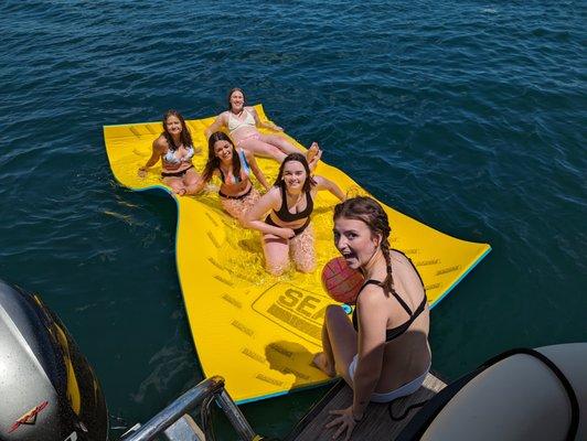 Carefree Boat Club Danvers