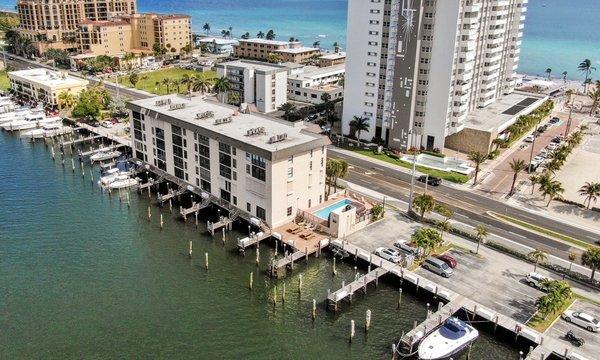 Yacht Harbour Villas