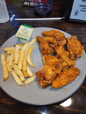 Bulldogs Bar & Grill