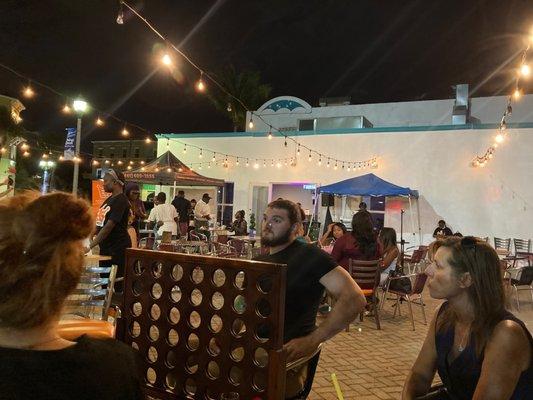 Studio 404 Frozen Daiquiri Bar & Cafe