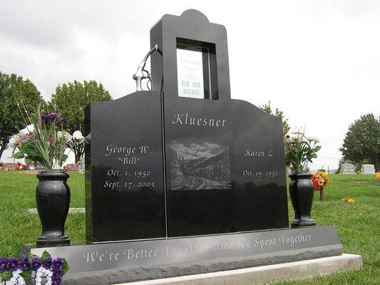 Clayton Huff Monument Works