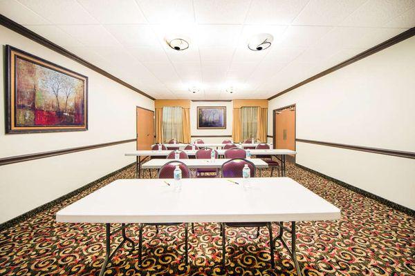 Super 8 by Wyndham Lubbock TX