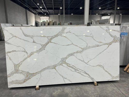 Calacatta Extra Quartz