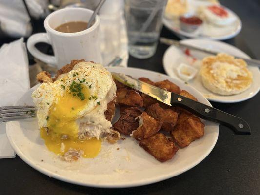 Southern Fried Chicken and Biscuit was to die for.