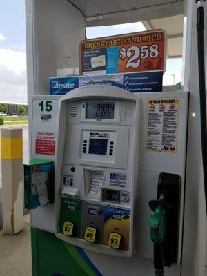 Nothing says they pre-charge $100 at the pump I used.