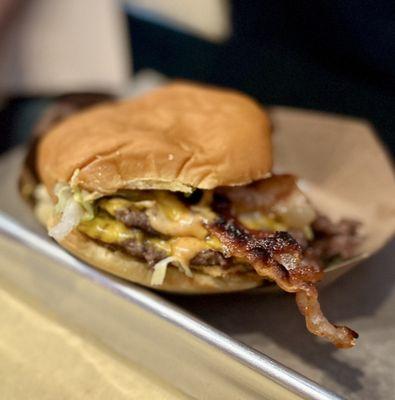 Big Pat - double + sautéed onions + bacon