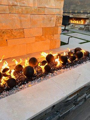 Ceramic fire balls with crushed glass