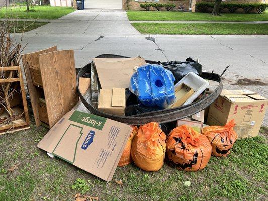 WrldWde Pros Hauling