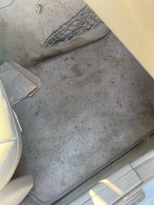 Lee’s Mobile Details