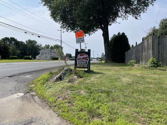 Ingellis Auto Body and Repair