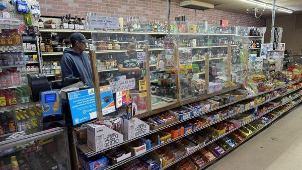 No signage anywhere showing a $0.75 transaction fee for credit card purchases.