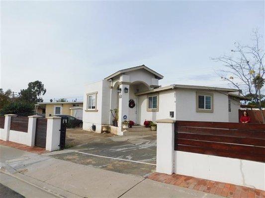 Hazel Rosete - Coldwell Banker Residential