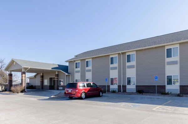 Park View Inn & Suites Hoisington Near Great Bend