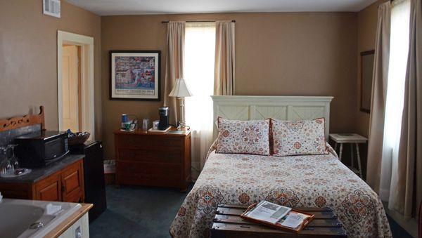 Sheboygan Rd. Room (Rm.3)