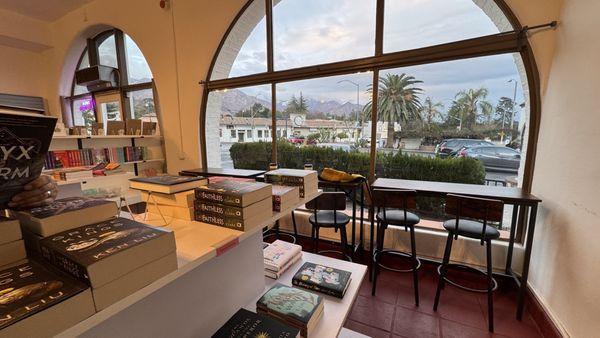 A mellow spot to read as the sunset of reflected on the San Gabriel mountains.