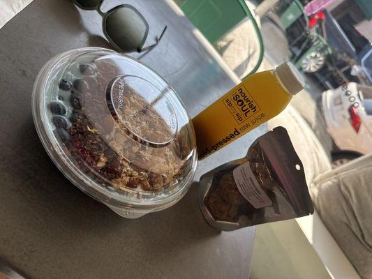 Believe in Magic Smoothie Bowl, Tropical Cleanser Juice, energy balls