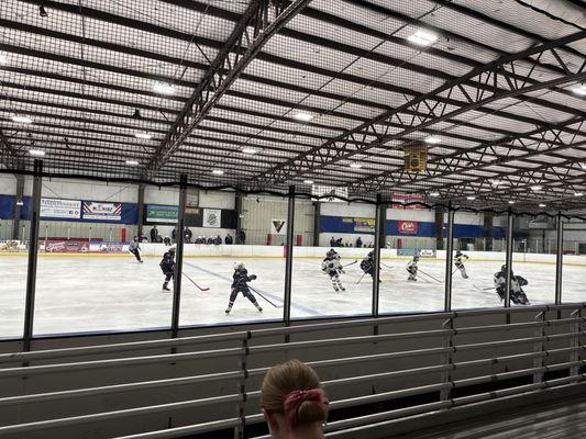 Hockey time!