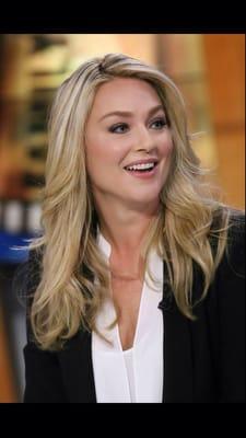 Mouna Forde Makeup Artist