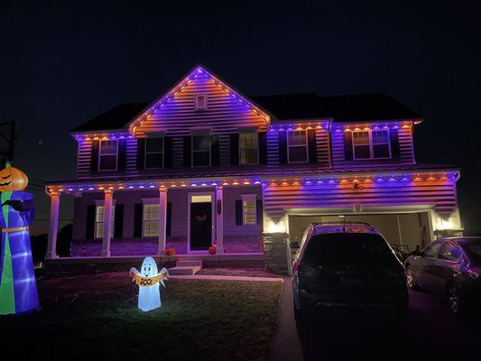 Holiday light installation