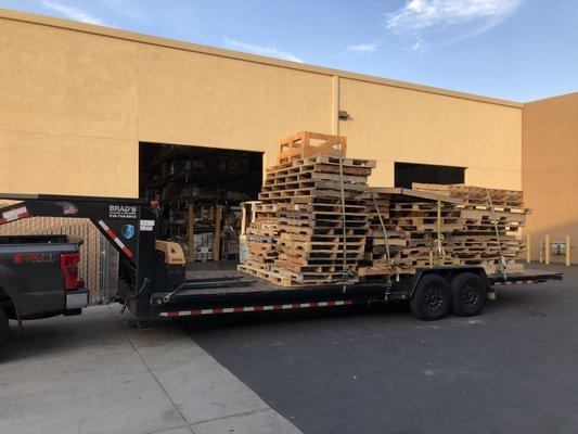 Brad's Hauling and Delivery