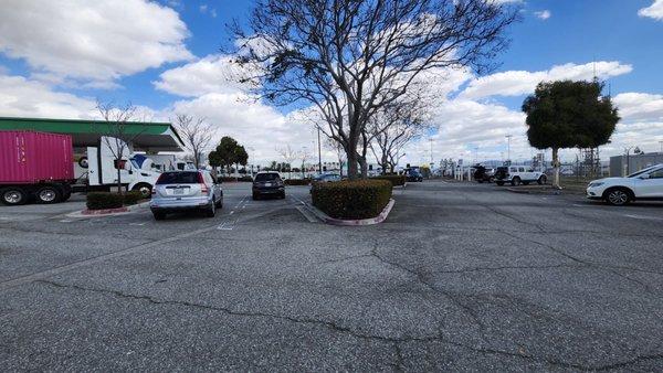 Ontario Airport Cell Phone Parking Lot