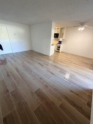 Decades Flooring