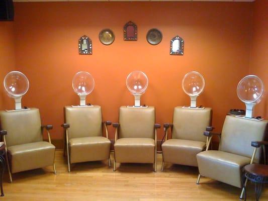 Taj Mahal Beauty Salon