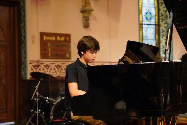 Tonal Art Music Center