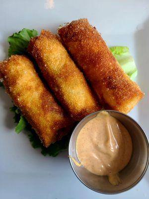 Best thing to order was Philly eggrolls; great value and tender shaved ribeye! Could've been a little cheesier though, but still tasty!