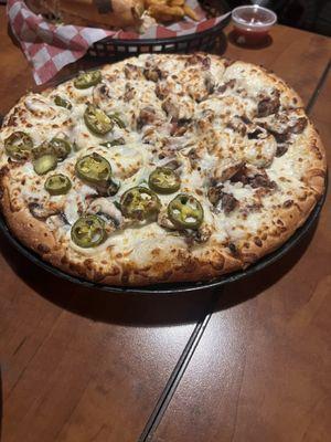 Over The Edge Sports Bar & Pizzeria