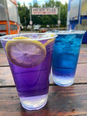 Butterfly pea tea with lemon and without lemon