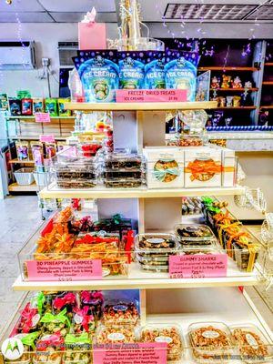 Try their 3D Pineapple Gummies. Dressed-up w/ lemon peel, sour belt pieces + li hing mui powder.