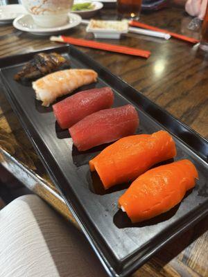 Lake House Sushi & Hibachi Grill