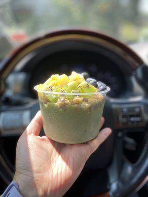 Blue pool smoothie bowl