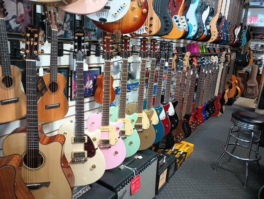 St Pete Guitars