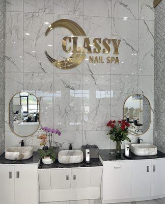 Our address: 4820 100th St #401, Urbandale, IA 50322
Contact us: 515-895-5639
https://classynailspaurbandale.com/