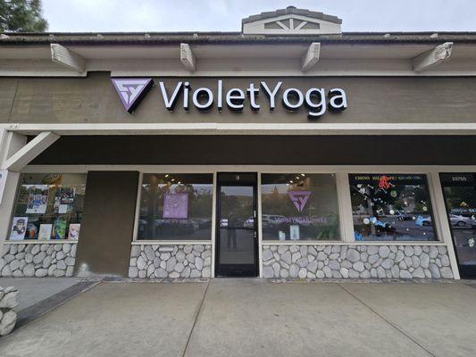 Violet Yoga Fitness