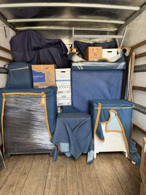 Easy Pro Movers By Efrain