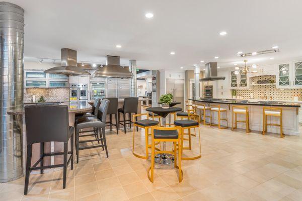 Ferguson Bath, Kitchen & Lighting Gallery