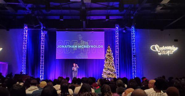 Jonathan McReynolds concert.