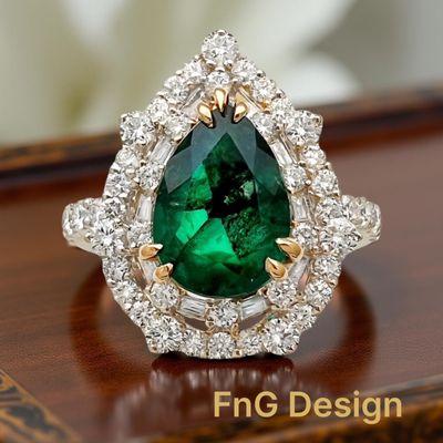 2.10 Carats Trapiche Colombian Emerald, No-Oil (Certified) & 1.28 Carats Diamonds VS2 Set 18K White & Yellow Gold