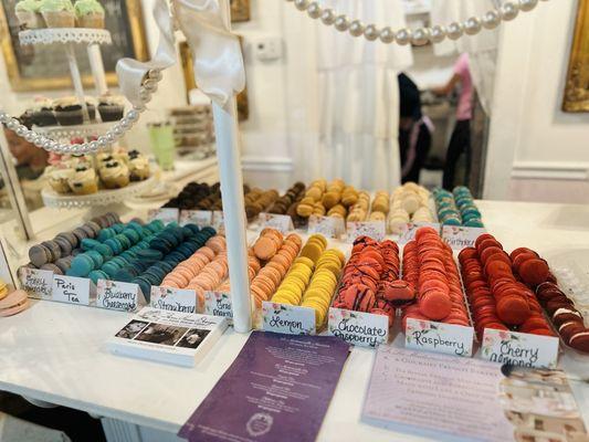 La Mademoiselle Macaron