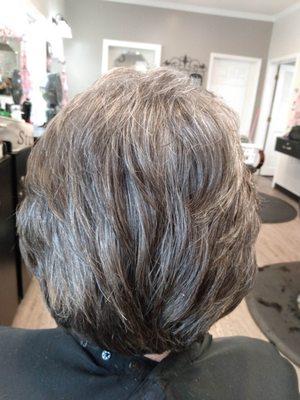 Designs Unlimited Hair Studio