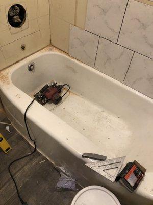 Bathtub