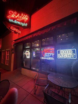 Club Tap Cocktail Lounge