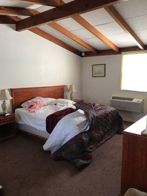 Clean room with all the basic,nothing fancy